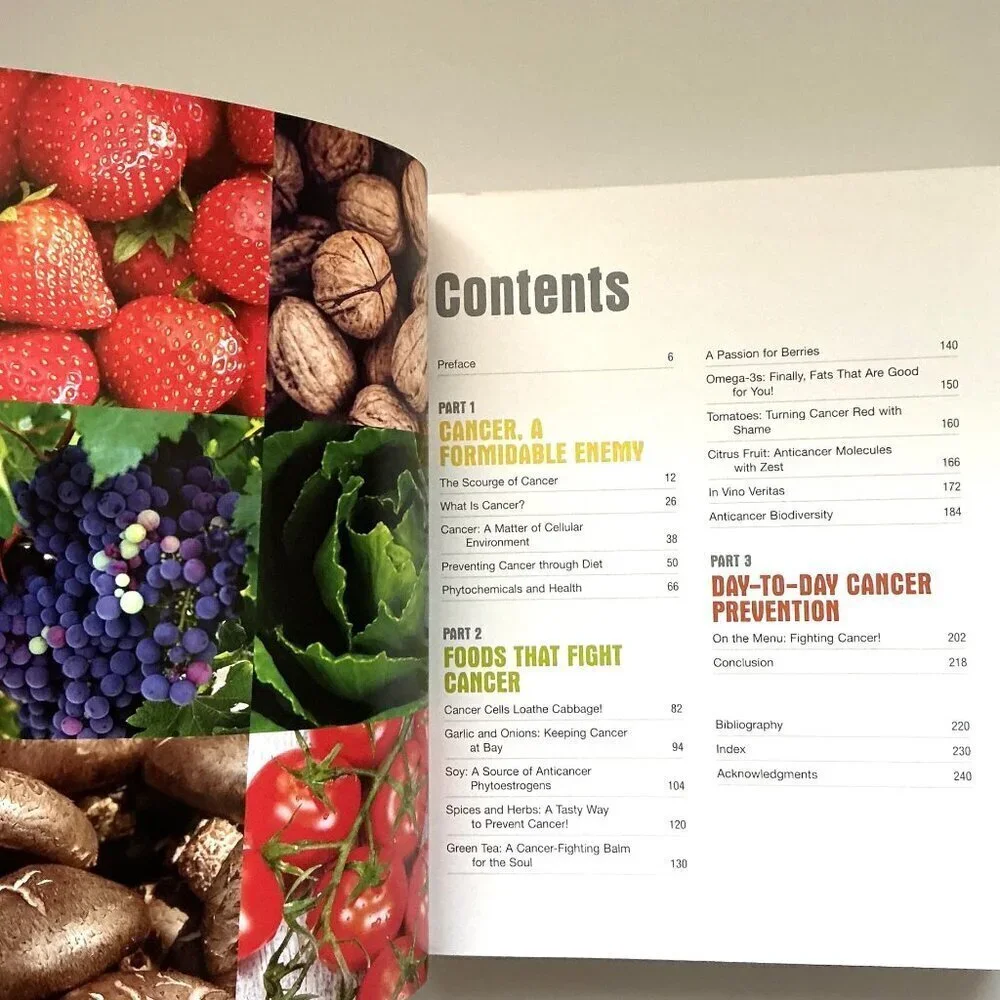 FOODS TO FIGHT CANCER: WHAT TO EAT TO REDUCE YOUR RISK PAPERBACK